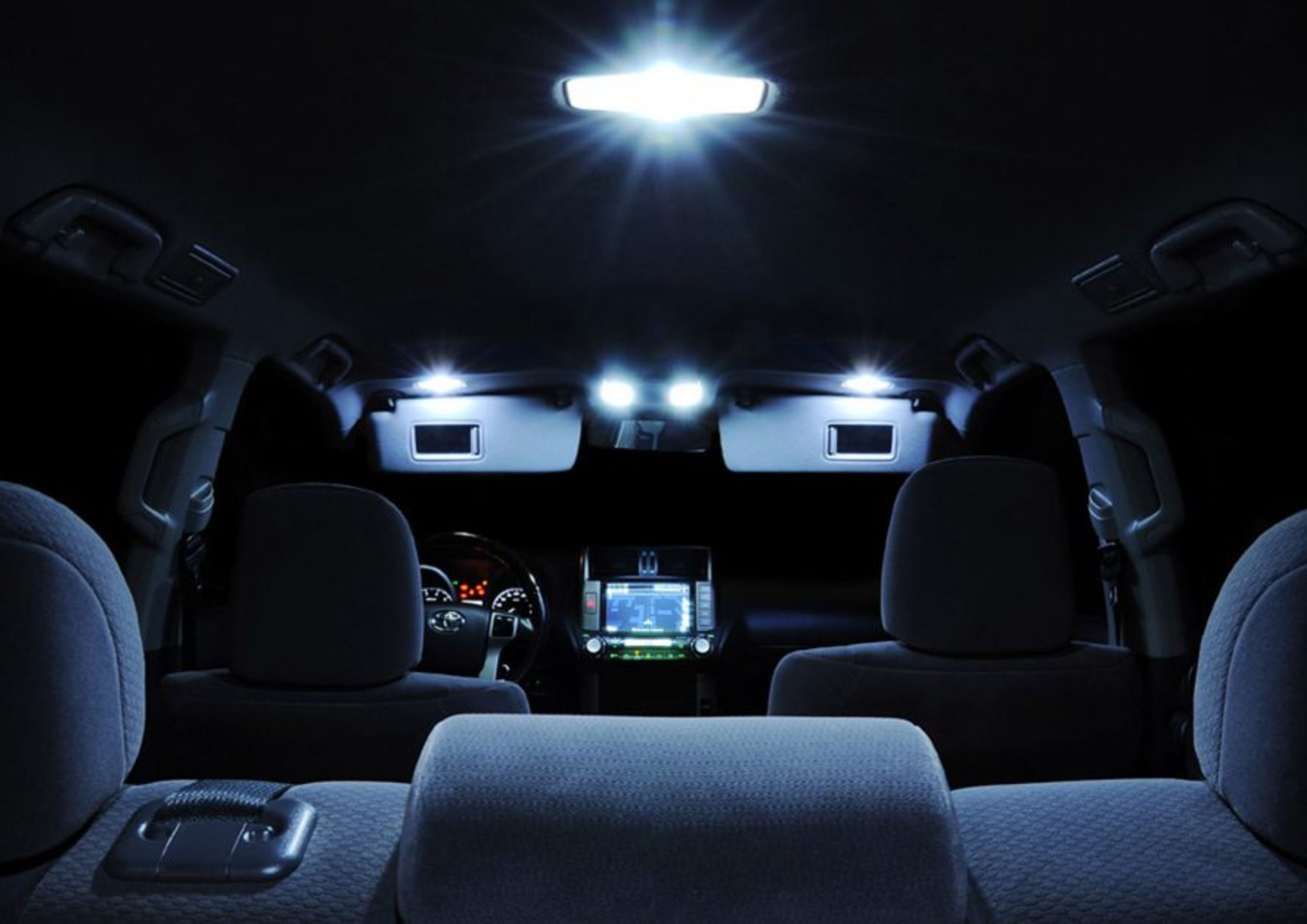 A Importância da Inspeção das Luzes Internas para Conforto e Segurança no Veículo